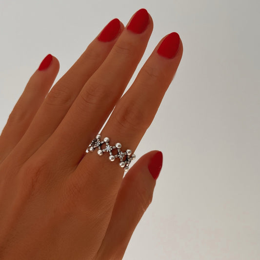 Carrara ring