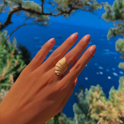 Seychelles-gold ring